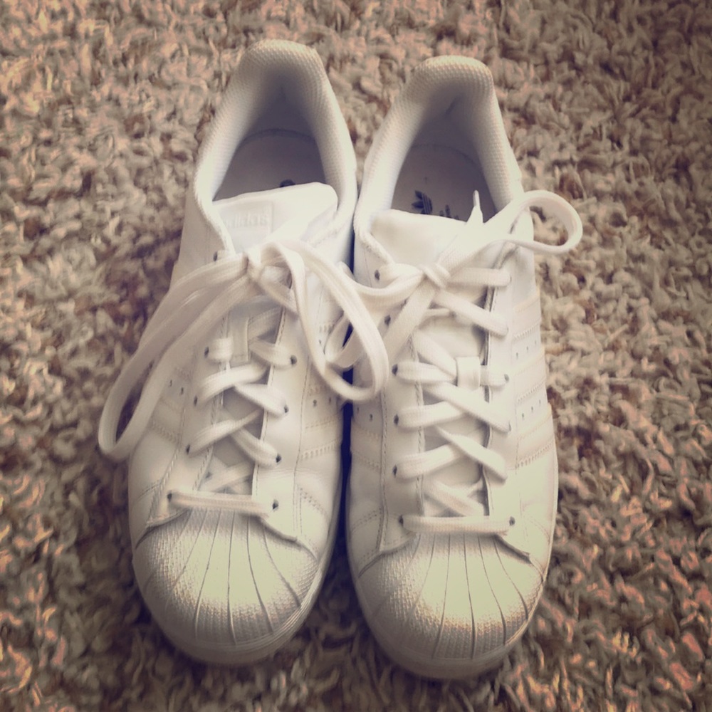 Women’s Adidas Superstar sneakers